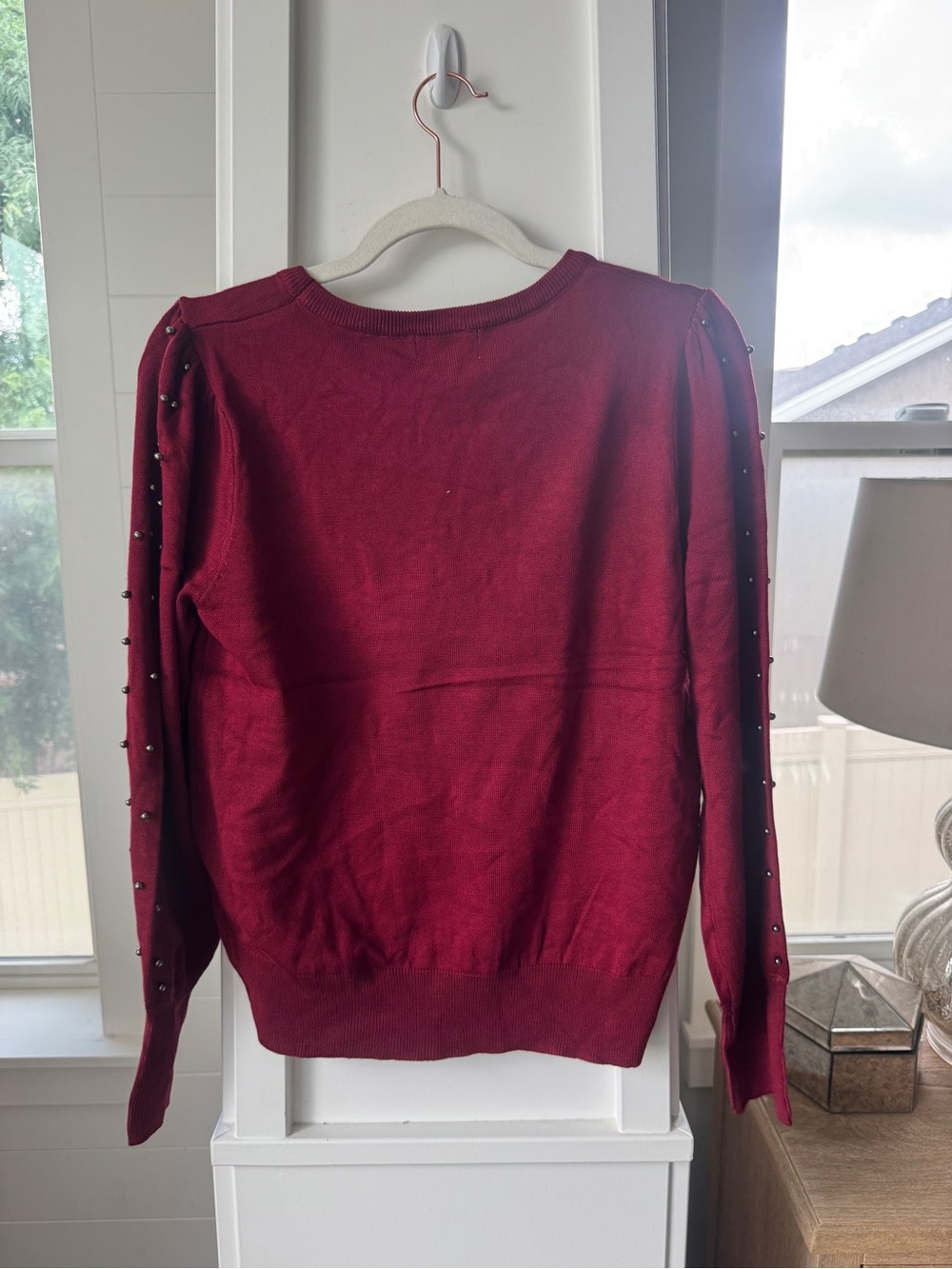 NWT Carmen Marc Valvo Crimson Studded Puff Sleeve Sweater Size Medium - Picture 3 of 6